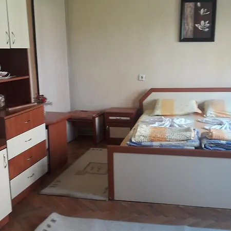 Tomovi Apartament Primorsko